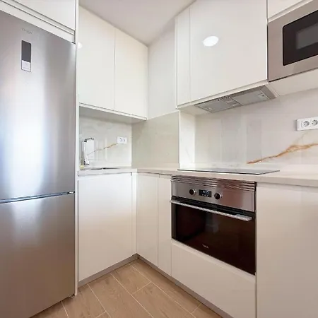 Cristianos - Valdes Center 11 - As De Casas * לוס כריסטיאנוס