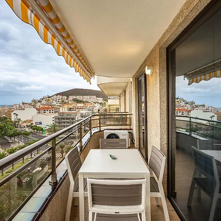 As De Casas - Valdes Center 11 - Cristianos Apartman *